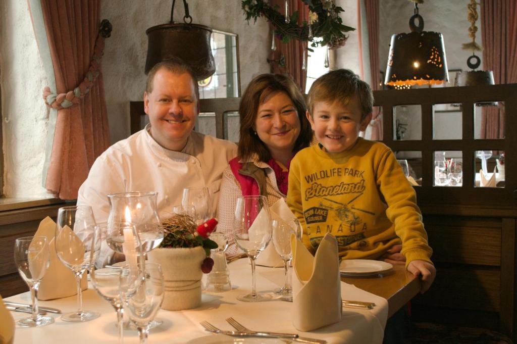 Hotel Restaurant Baeren Фройденштадт Екстер'єр фото
